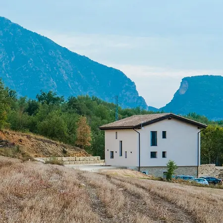 Chalet Masia Mateu De L'agusti *